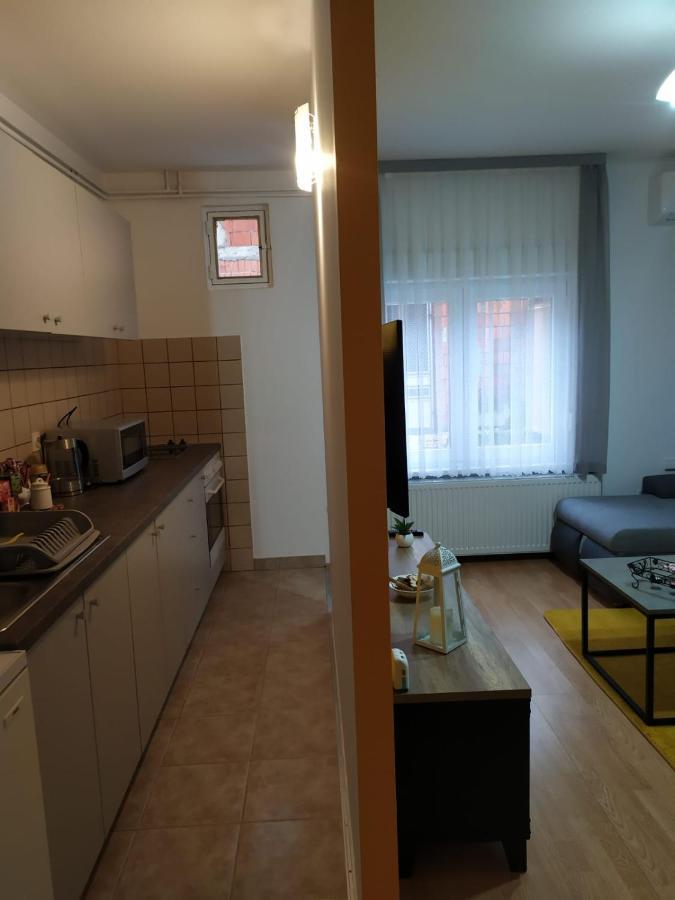 Ðakovo Apartman Hd מראה חיצוני תמונה