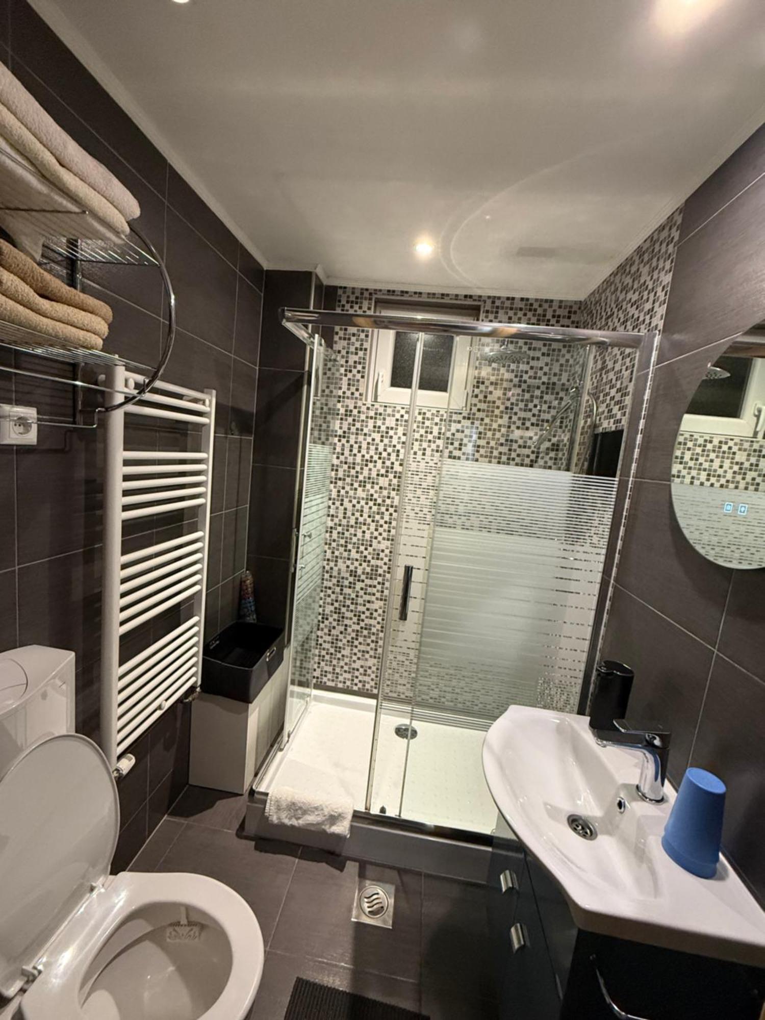 Ðakovo Apartman Hd מראה חיצוני תמונה